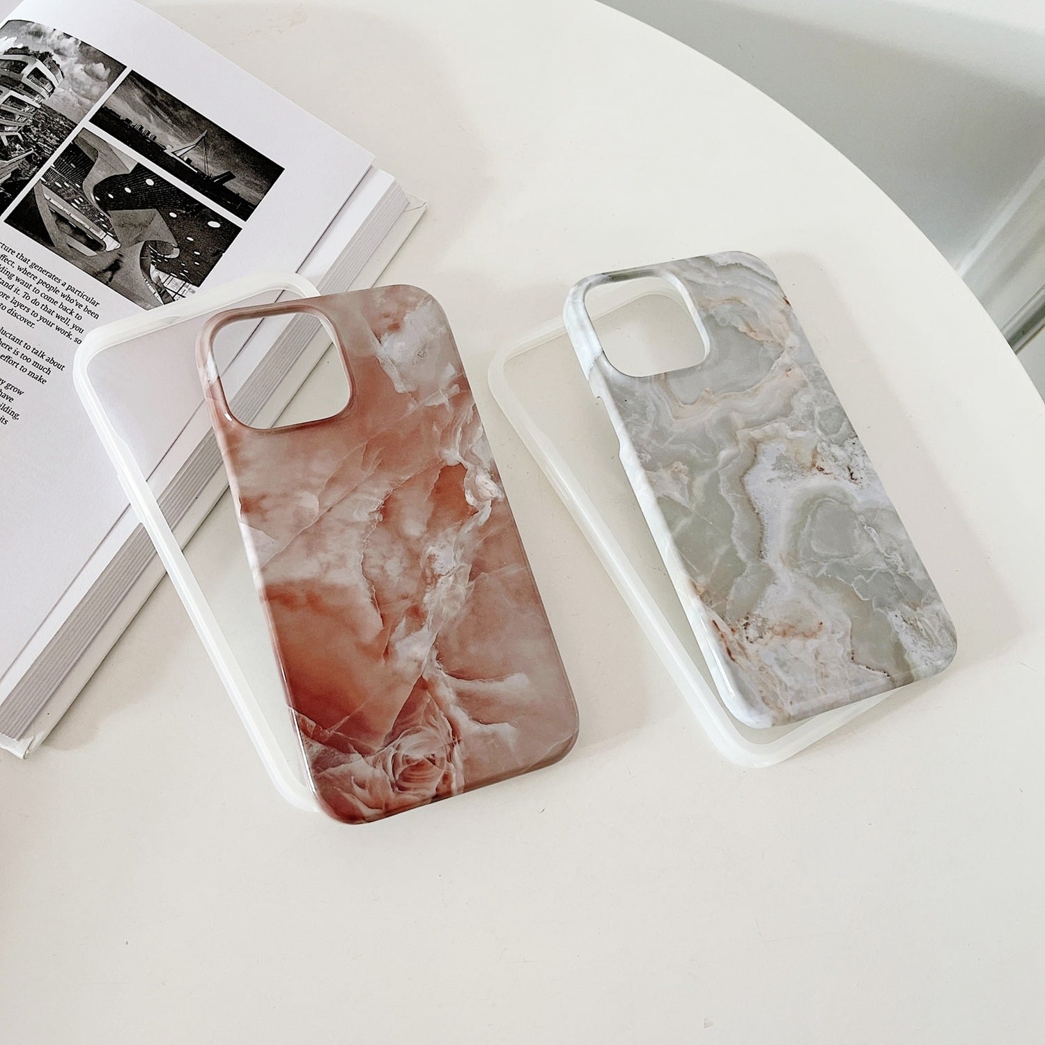 iPhone 13 2 i 1 Aftagelig Marble Pattern Cover Sort og Hvid